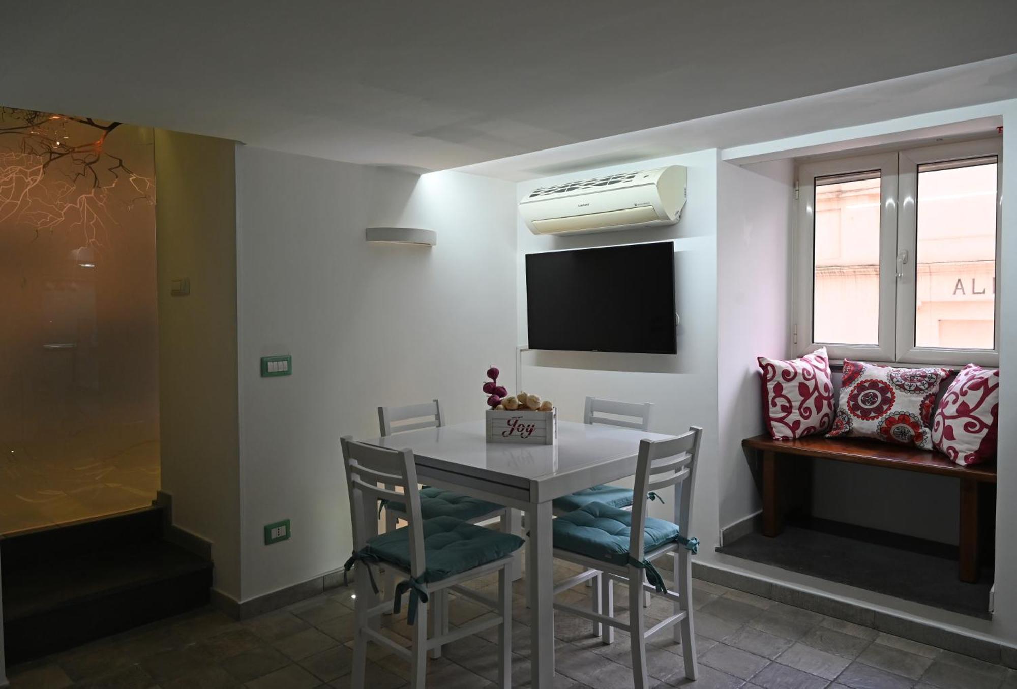 Il Rifugio Di Beppe Apartment Наполи Екстериор снимка